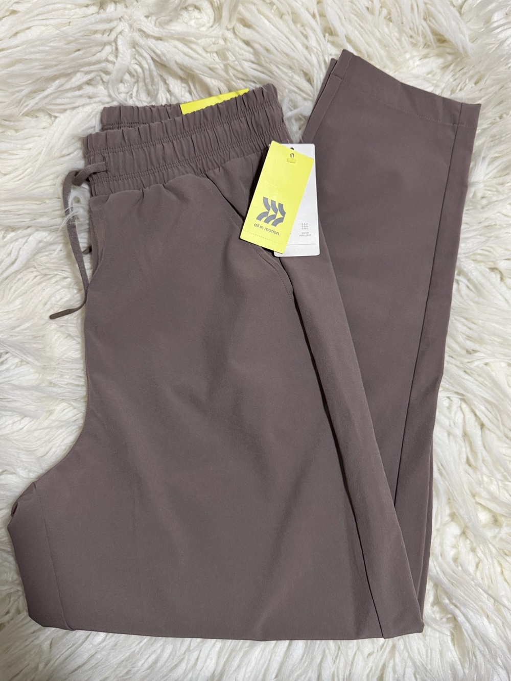 All In Motion Stretch Woven Taper Pants